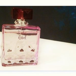 🌸Buckle Fragrance - Poetic Rebel